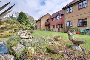 Communal Gardens- click for photo gallery